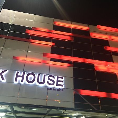 S.K.에어포트 호텔 치앙마이 외부 사진